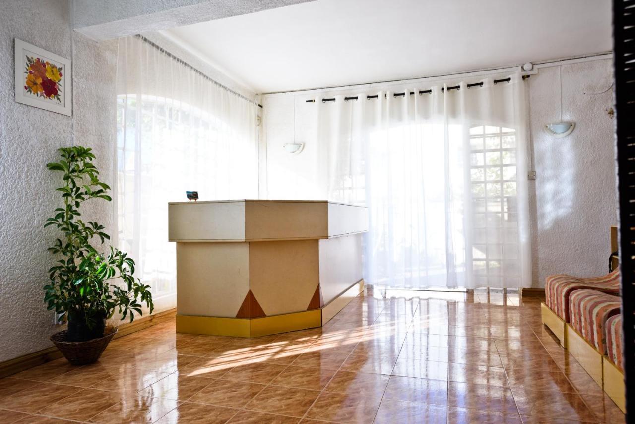 Residence Dream Lodge Flic en Flac Bagian luar foto